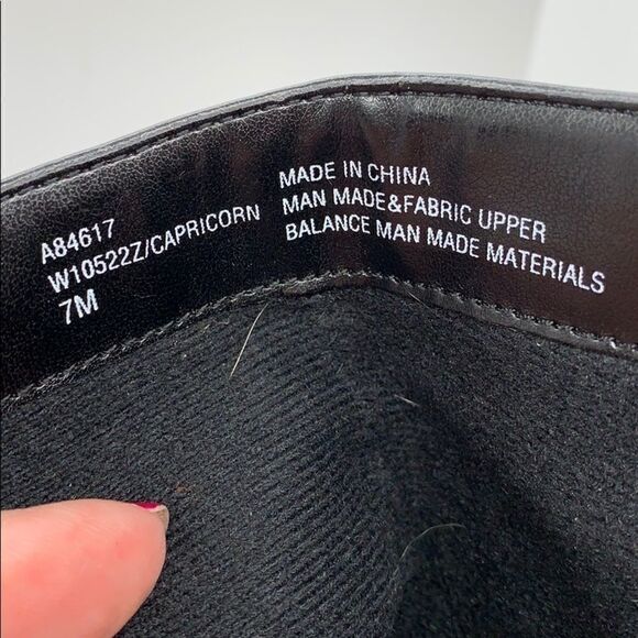 White mountain vegan leather & fabric ankle boots - Picture 7 of 8